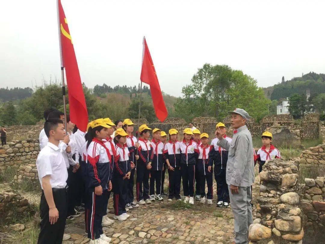 法国卢浮“星厨俱乐部”中国首秀圆满成功，国际酒店服务交流迎来上海时刻
